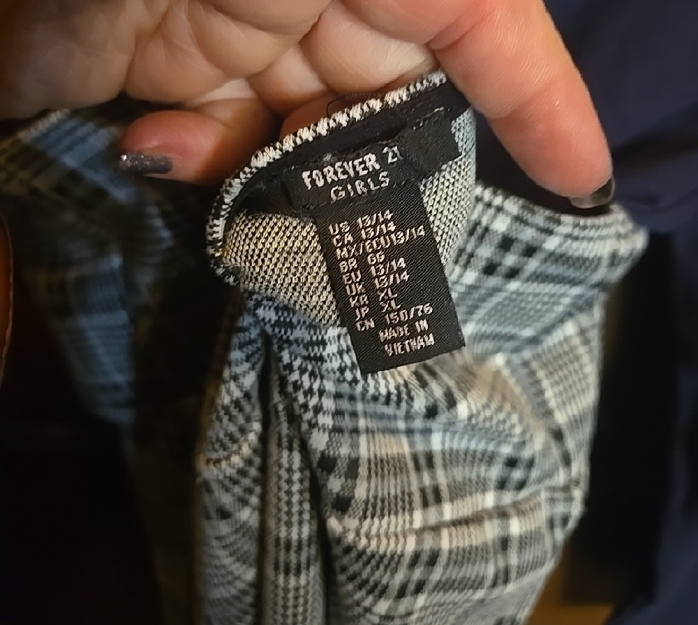 Basic Editions Navy Garment - Picture 3 of 6